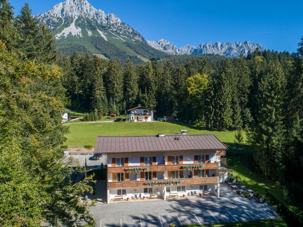 Pension Und Appartements Hartkaiser Ellmau Eksteriør bilde